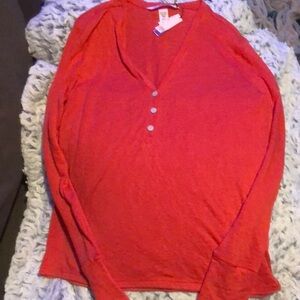 VS coral top size L. Brand NWT